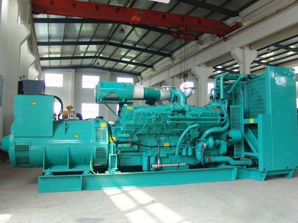 新城镇影响800KW发电机组油耗的因素有哪些？
